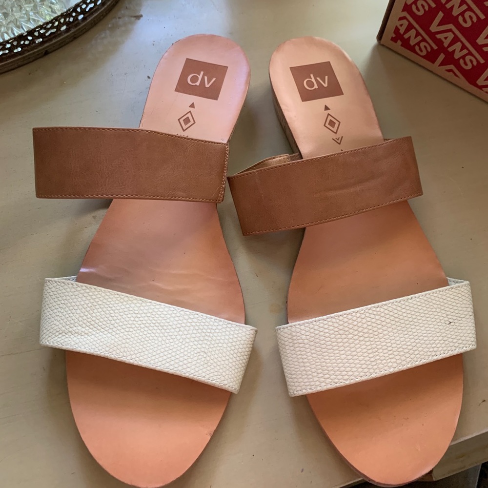 DV Sandals
